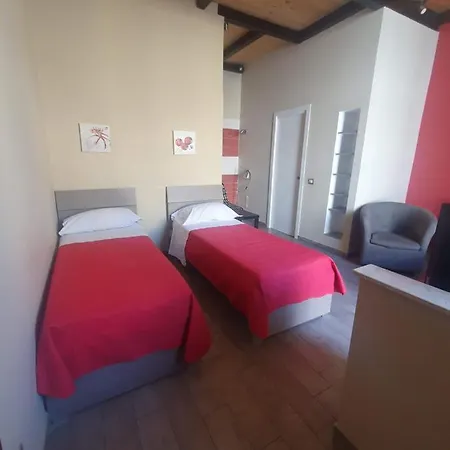 Emyjo 4* Nápoles