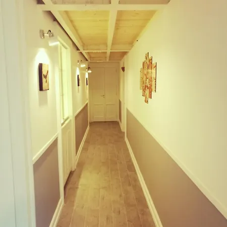 Emyjo Неаполь