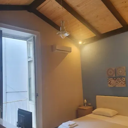 Bed & Breakfast Emyjo 4*