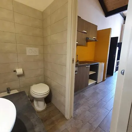 Emyjo Bed and breakfast 4*