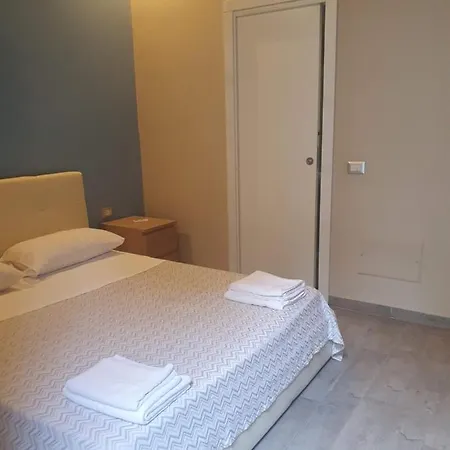 Emyjo Bed and breakfast