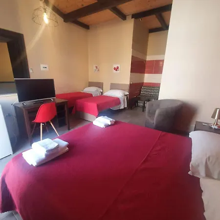 Emyjo 4* Napoli