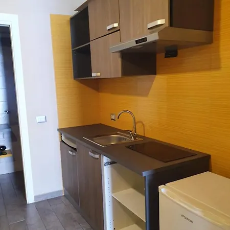 Emyjo Oda ve Kahvaltı